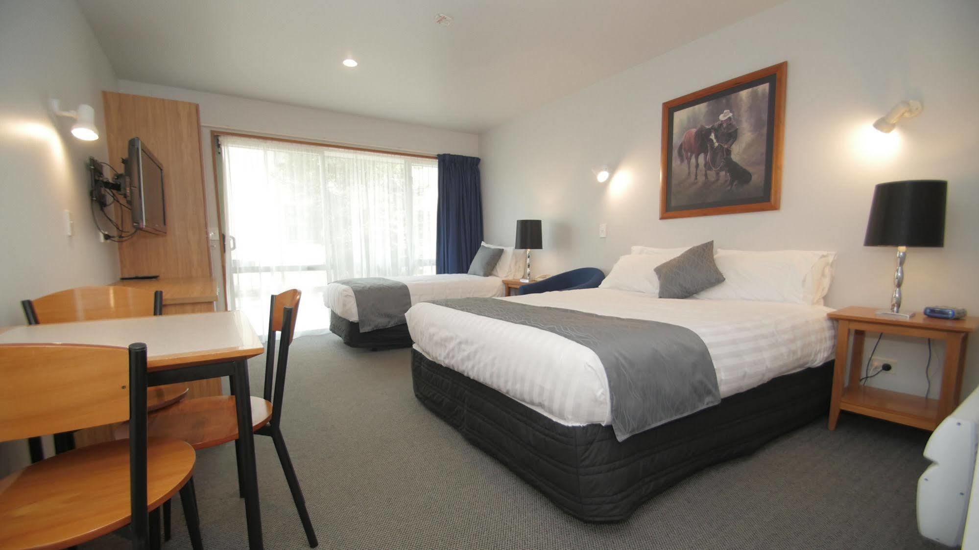 Asure Christchurch Classic Motel & Apartments Exterior photo